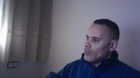 Snapshot of gioshadow chatting on 01-04-25, 01:10 gioshadow online show from 01-04-25, 01:10