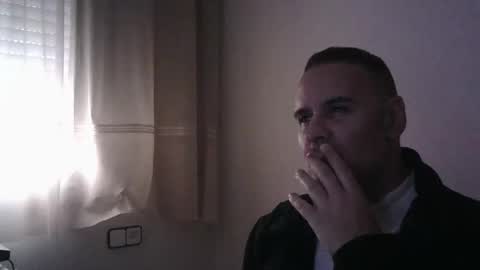 Snapshot of gioshadow chatting on 01-10-25, 12:36 gioshadow online show from 01-10-25, 12:36