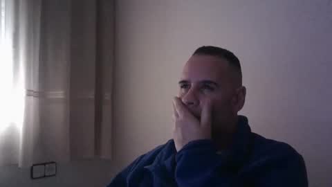 Snapshot of gioshadow chatting on 03-09-25, 01:15 gioshadow online show from 03-09-25, 01:15