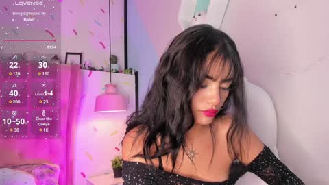 Snapshot of giovanna_oliveira chatting on 02-06-25, 09:00 Giovanna  online show from 02-06-25, 09:00