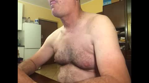 Snapshot of giovanni_1964 chatting on 05-31-26, 02:20 giovanni_1964 online show from 05-31-26, 02:20