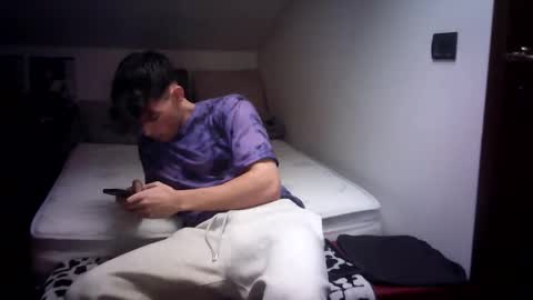 Snapshot of giovyyx chatting on 02-13-25, 02:09 giovyyx online show from 02-13-25, 02:09