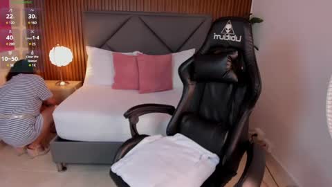 Snapshot of gipsela_gomez chatting on 01-03-25, 04:59 G I S E P L A online show from 01-03-25, 04:59