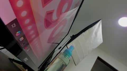 Snapshot of gipsela_gomez chatting on 02-02-25, 01:45 G I S E P L A online show from 02-02-25, 01:45