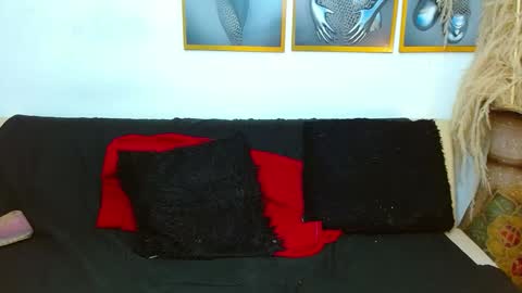 Snapshot of gipsysmitts chatting on 01-31-25, 06:36 Gipsy online show from 01-31-25, 06:36