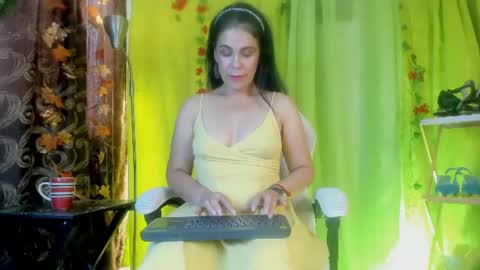 Girasol Walton online show from 07-01-26, 01:34