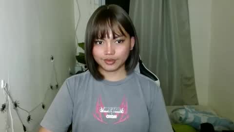 YOUR GIRL AXIE online show from 11-09-25, 10:13