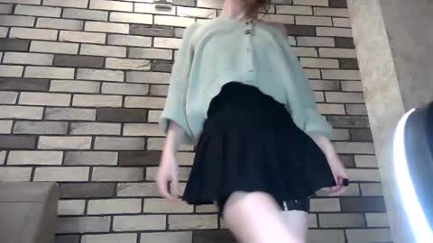 Snapshot of girl_cute007 chatting on 04-29-26, 09:54 girl_cute007 online show from 04-29-26, 09:54