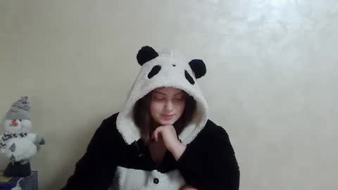 girl_leya online show from 12-15-24, 11:09