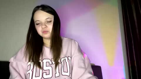 girl_shy07 online show from 02-08-26, 07:39