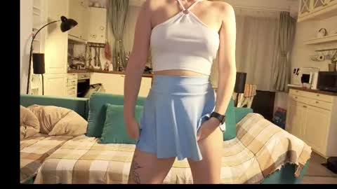 Girlfriend online show from 12-21-25, 03:52