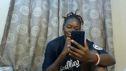 Sexy online show from 11-06-25, 06:36