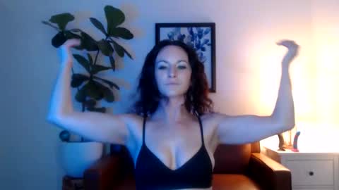 Girlnexxxdoor online show from 02-12-26, 01:44