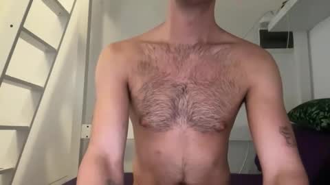 girlswanthis online show from 04-25-26, 10:07