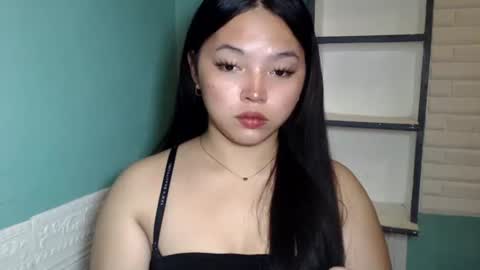 Snapshot of girlthatuneedxxx chatting on 10-25-25, 06:46 Rhaine online show from 10-25-25, 06:46