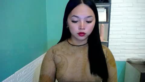Rhaine online show from 04-04-26, 01:59
