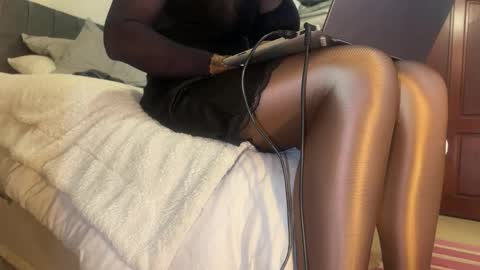 Snapshot of girlyfetish chatting on 01-18-26, 05:50 girlyfetish online show from 01-18-26, 05:50