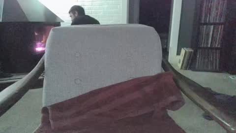 Snapshot of girthyhunguy chatting on 01-05-25, 09:36 girthyhunguy online show from 01-05-25, 09:36