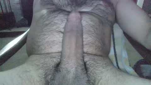 Snapshot of girthyhunguy chatting on 02-04-25, 02:17 girthyhunguy online show from 02-04-25, 02:17