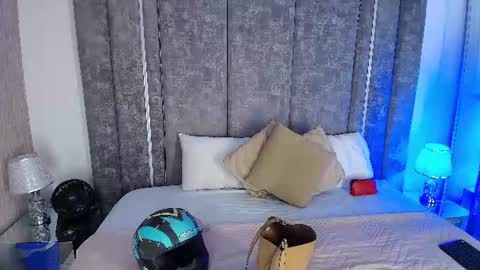     online show from 07-25-26, 10:46