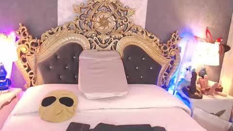 GiselleNoah online show from 01-13-26, 07:08