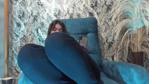 Snapshot of gissel_angel chatting on 01-08-25, 02:25 Gissel angel online show from 01-08-25, 02:25