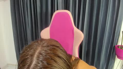 Snapshot of gissel_angel chatting on 02-04-25, 01:34 Gissel angel online show from 02-04-25, 01:34