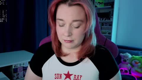 AlexaMillis online show from 07-12-26, 09:28