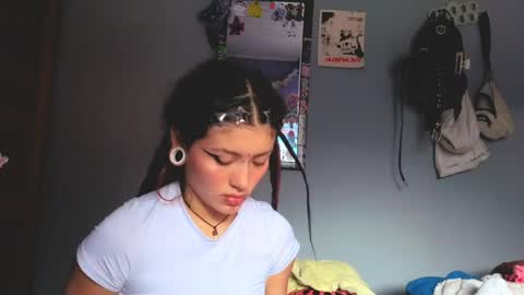 Giulietta online show from 04-08-26, 04:07