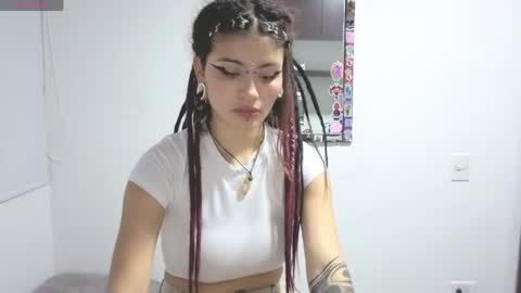 Giulietta online show from 04-22-26, 01:08