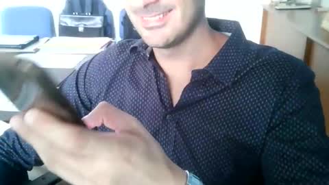 giuseppevai1 online show from 09-10-25, 08:36