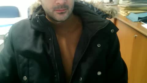 giuseppevai1 online show from 01-07-26, 08:39