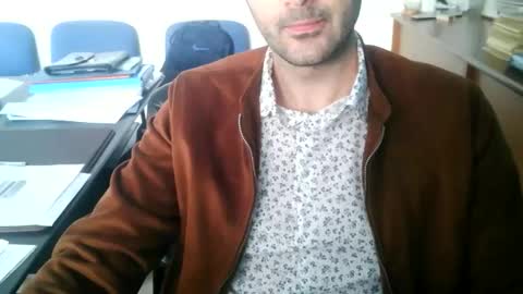 giuseppevai1 online show from 04-13-26, 07:14