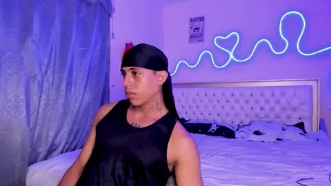 only for you bby  online show from 09-30-25, 10:37