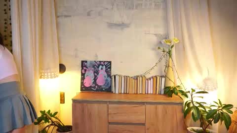 Call me Daisy online show from 11-22-25, 03:38