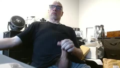 Snapshot of glaikind925958 chatting on 05-17-26, 03:15 glaikind925958 online show from 05-17-26, 03:15