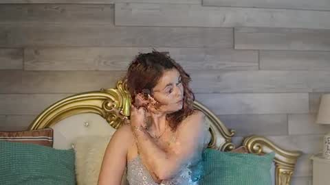 CharmingMom online show from 12-15-24, 07:24