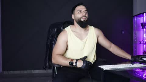 Matthew .. for short call me Matt online show from 04-18-26, 04:33