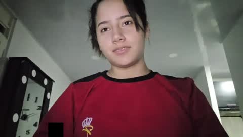 Snapshot of gley_ chatting on 04-14-26, 07:36 Gley online show from 04-14-26, 07:36