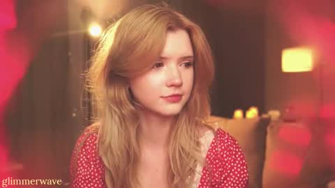 Snapshot of glimmerwave chatting on 01-11-26, 09:31 Gracia online show from 01-11-26, 09:31