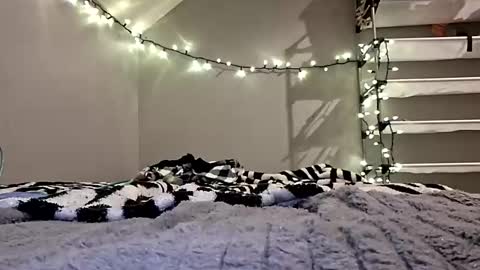 glizzy4u online show from 10-06-25, 11:40