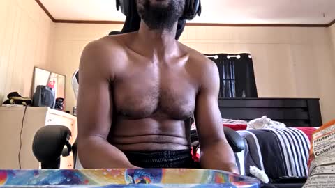 Snapshot of glomightyj chatting on 03-27-26, 05:12 glomightyj online show from 03-27-26, 05:12