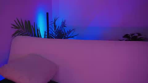 Mimi online show from 03-13-26, 09:21