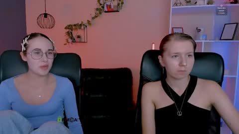 Snapshot of gloria_bubble chatting on 05-10-26, 07:08 your dream online show from 05-10-26, 07:08