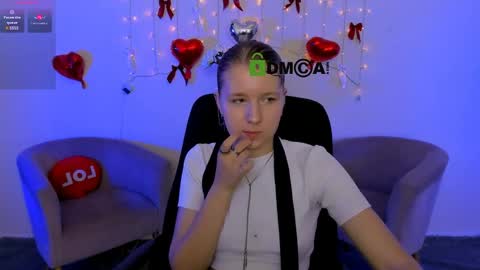 Snapshot of gloria_bubble chatting on 05-14-26, 07:09 your dream online show from 05-14-26, 07:09