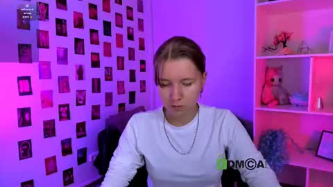 your dream  online show from 06-22-26, 07:11