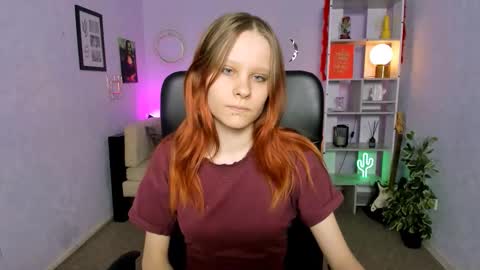 gloria_flower_ online show from 03-05-26, 06:53