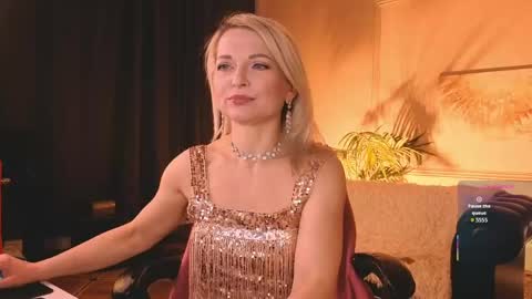 Gloria online show from 05-08-26, 11:04