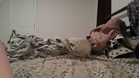 glorialove777 online show from 04-25-26, 09:23