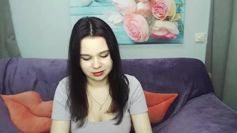 Snapshot of gloriyadre chatting on 10-19-25, 04:40 gloriyadre online show from 10-19-25, 04:40